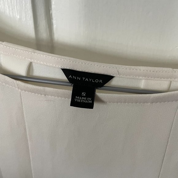 Ann Taylor - Pleated Blouse - Picture 3 of 4